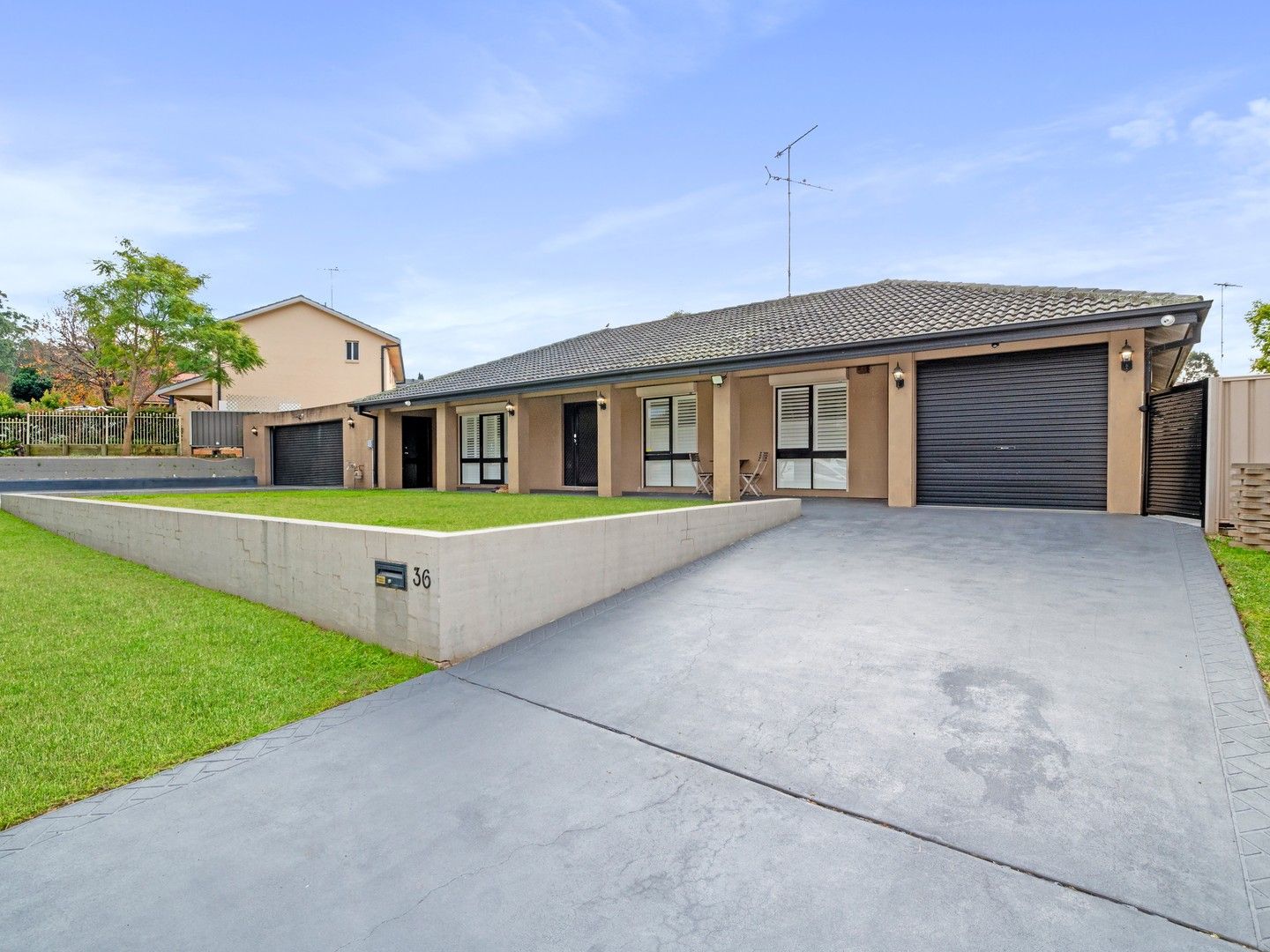 3 bedrooms House in 36 Camelot Drive CRANEBROOK NSW, 2749