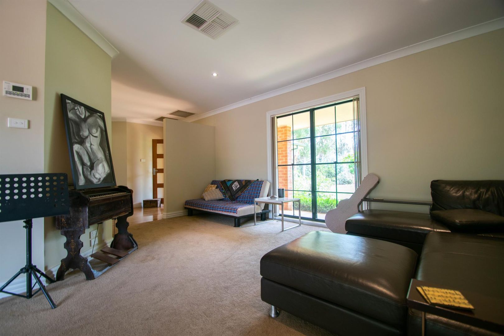 23 Charmere Place, Dubbo NSW 2830, Image 1