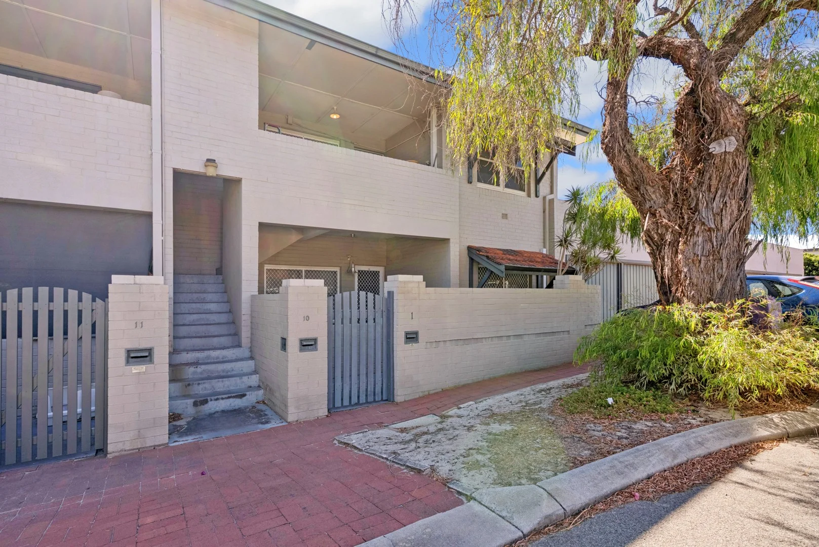 10/1196 Albany Highway, Bentley WA 6102