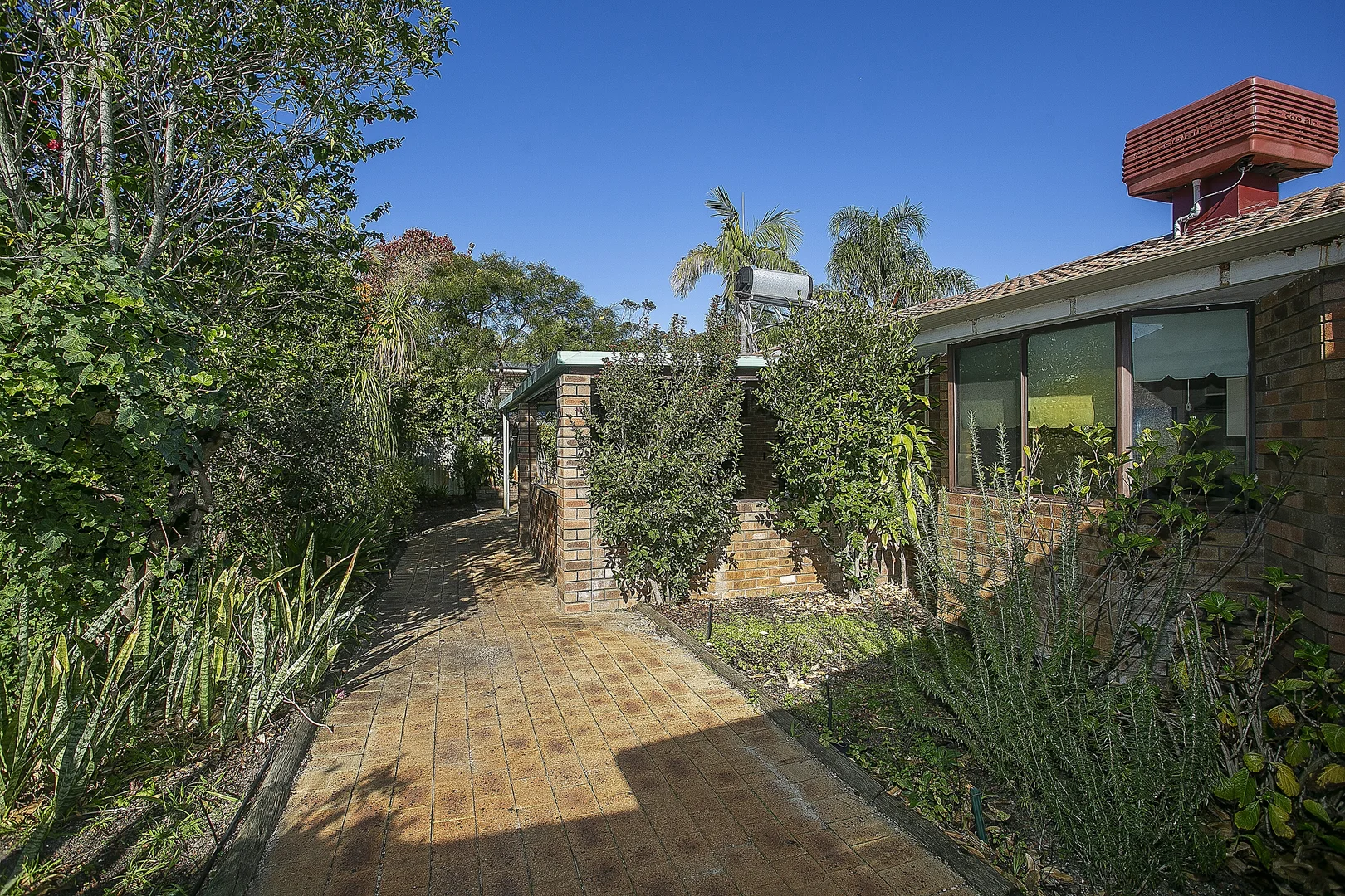 Additional image 21 of 2 Thurles Court, Waterford WA 6152