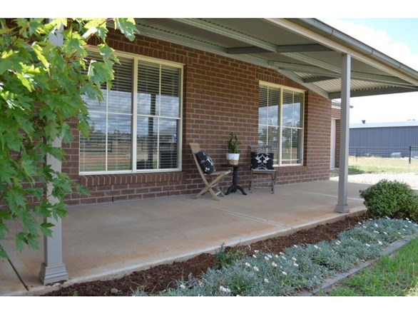 24 Kerry Elizabeth Drive, Gunnedah NSW 2380