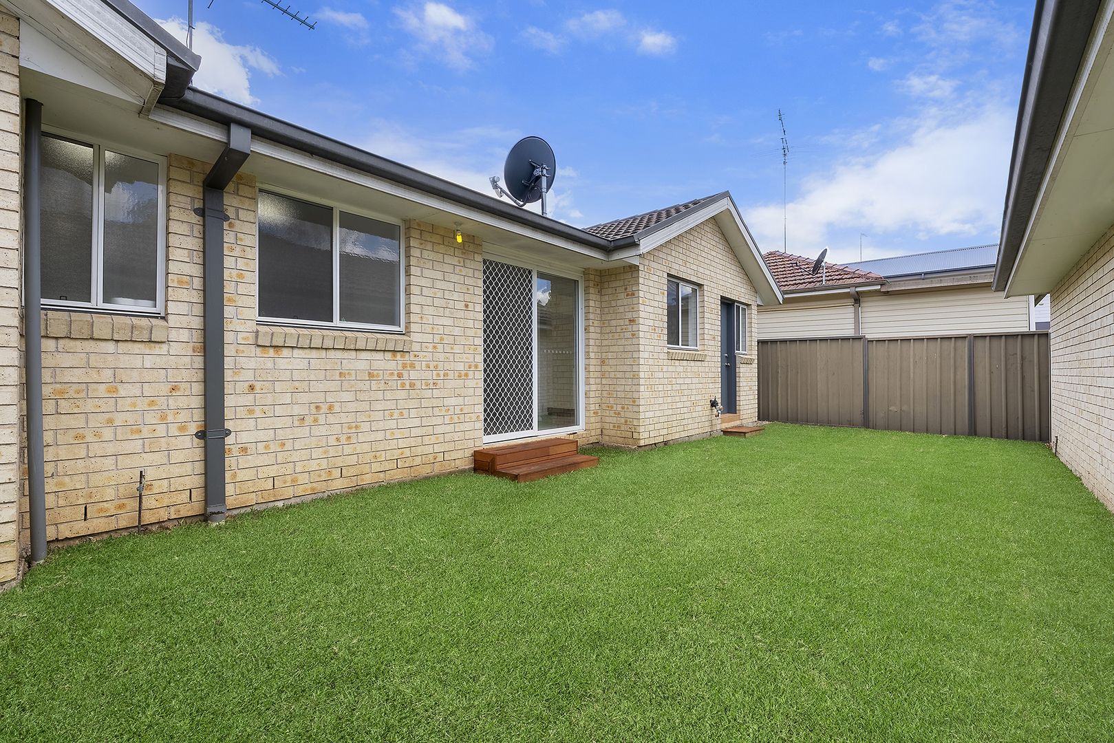 1/94 Adelaide Street, Oxley Park NSW 2760, Image 1