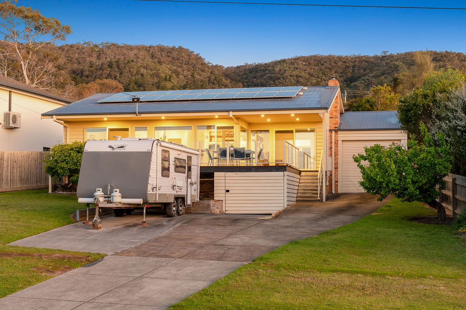 99 Bayview Road, McCrae VIC 3938 Domain