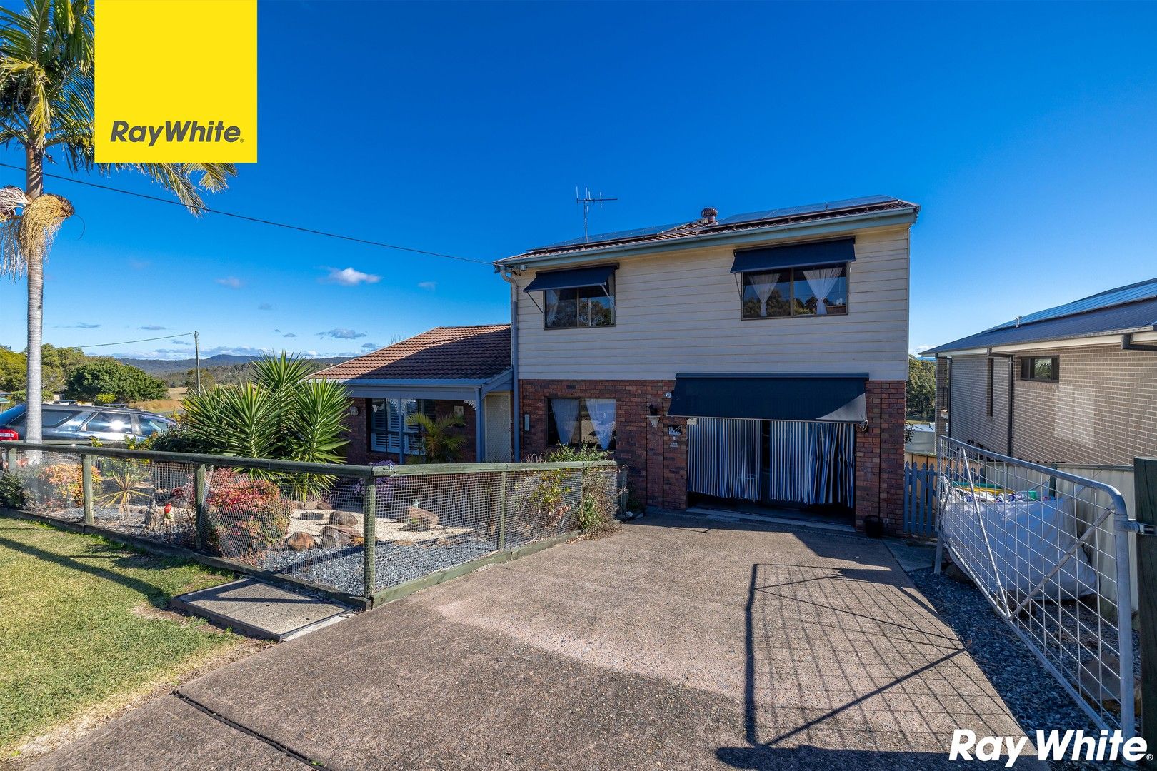 3 bedrooms House in 53 Moorooba Road COOMBA PARK NSW, 2428