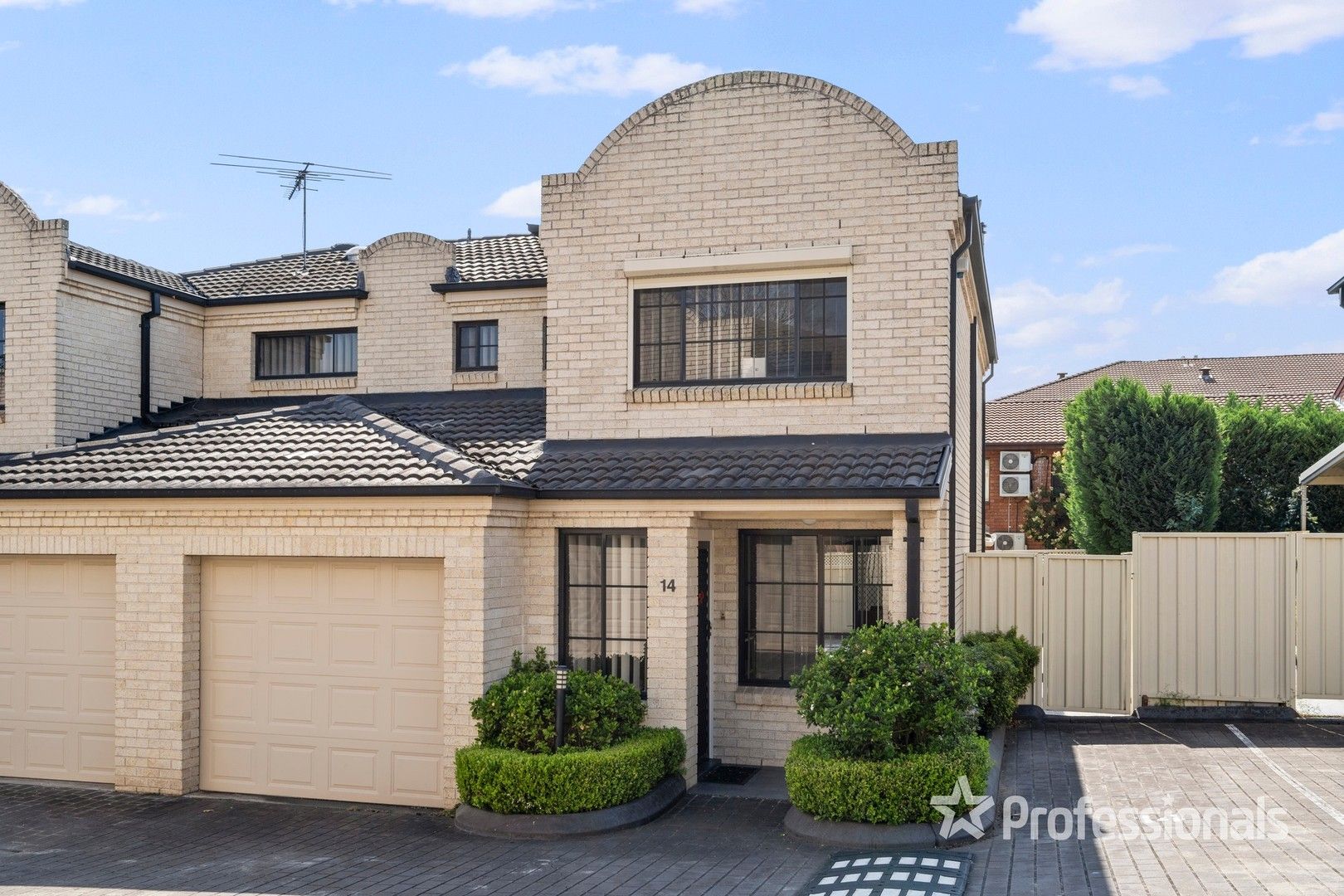 14/46-52 Wattle Road, Casula NSW 2170