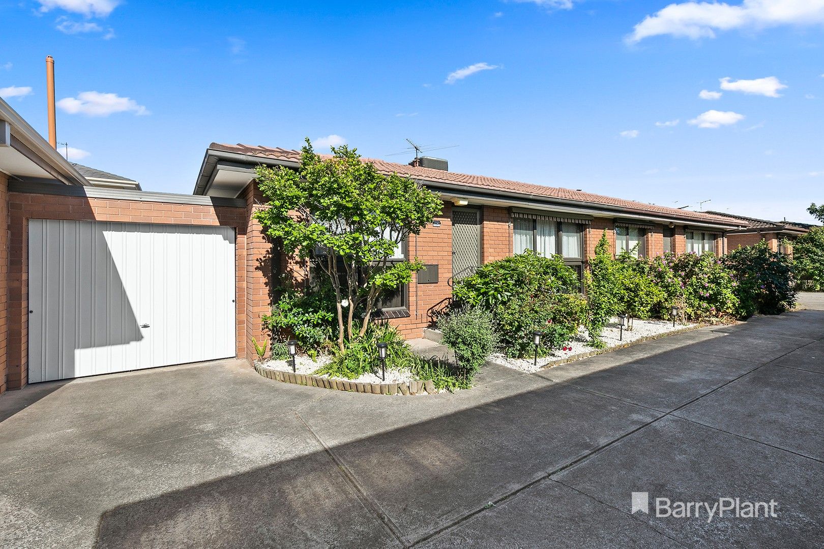 2/16 Gladstone Parade, Glenroy VIC 3046, Image 0