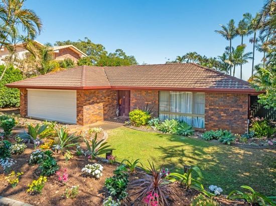 4 bedrooms House in 103 DAVROD STREET ROBERTSON QLD, 4109