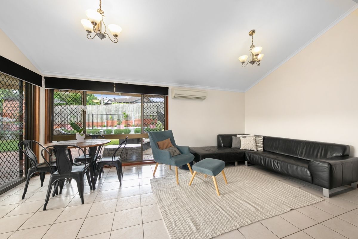 60 Andaman Street, Jamboree Heights QLD 4074, Image 2