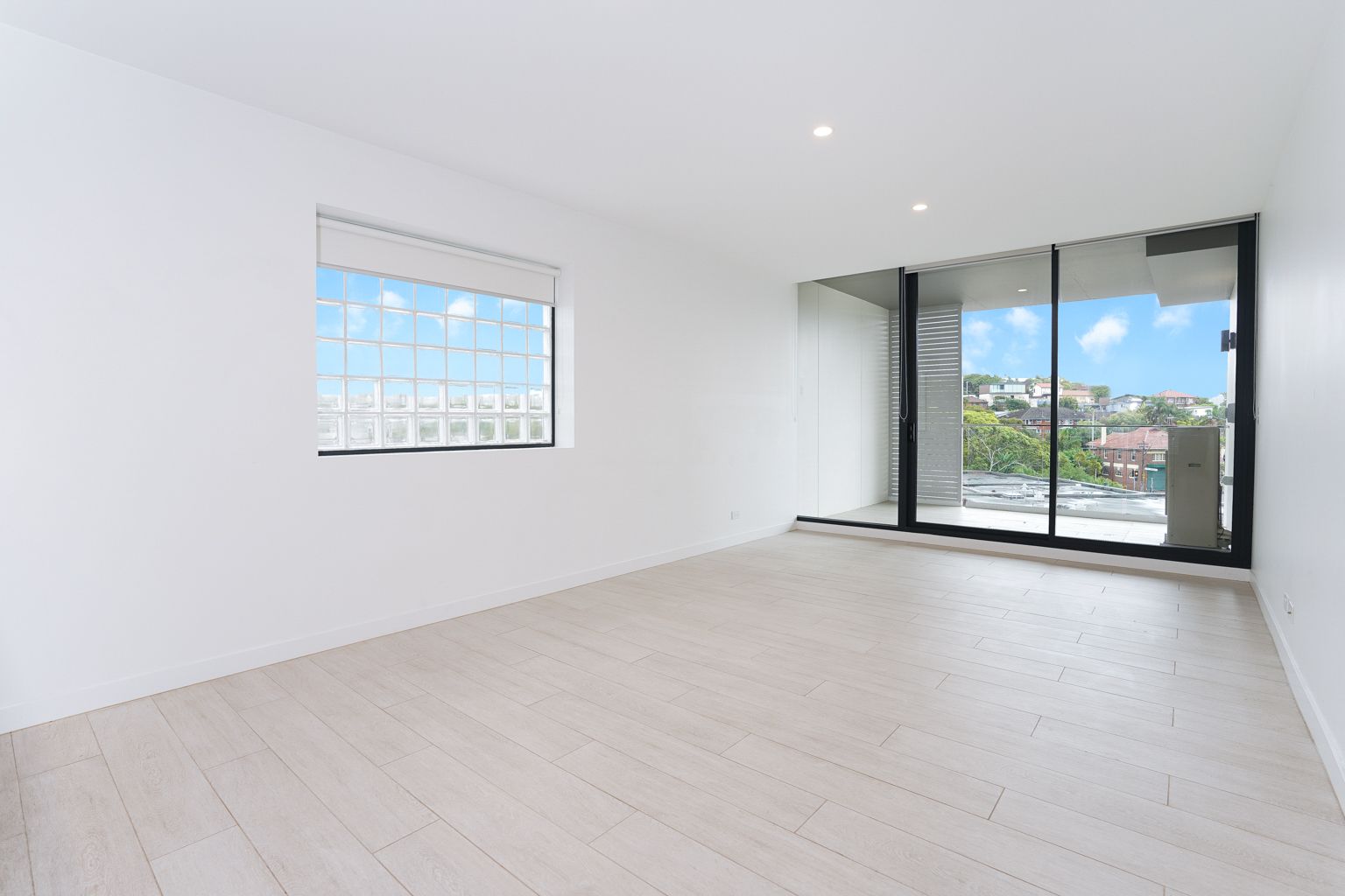 2 bedrooms Apartment / Unit / Flat in 706/1 Saint David DEE WHY NSW, 2099