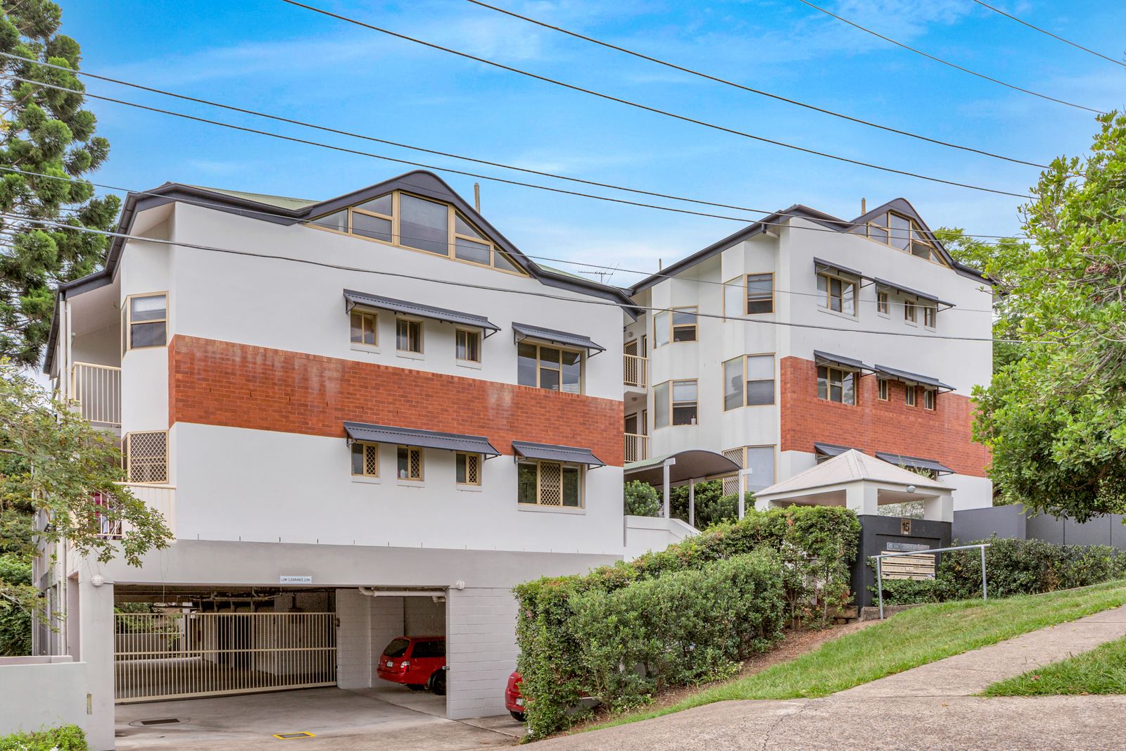 15/15 Clarence Road, Indooroopilly QLD 4068 Domain