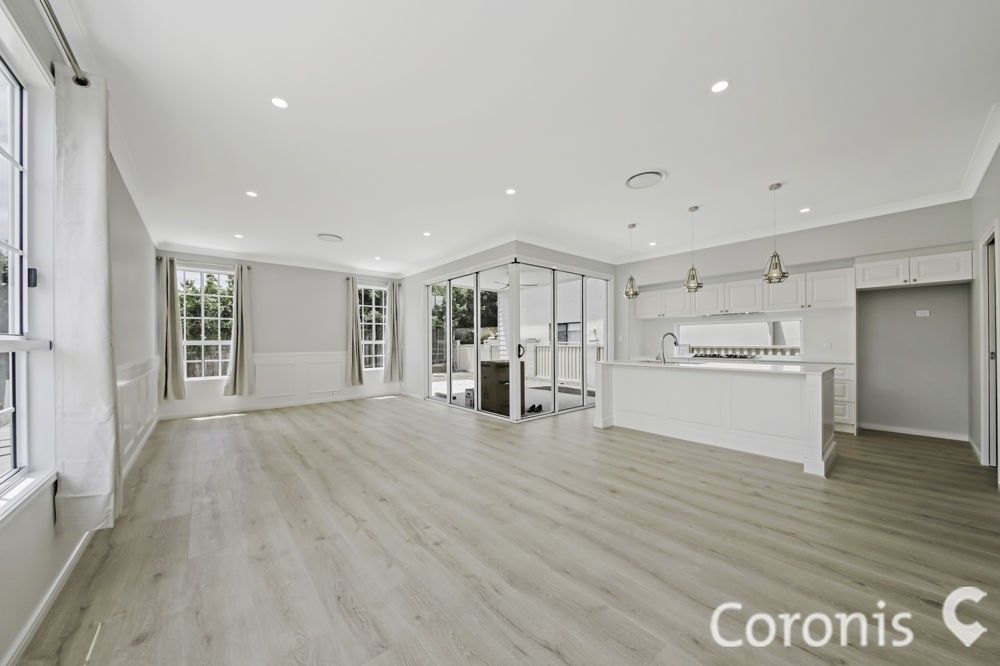 5 bedrooms House in 95 Bennetts Road CAMP HILL QLD, 4152