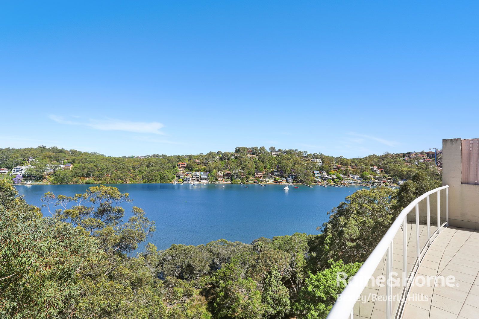 15/81 Woodlands Avenue, Lugarno NSW 2210, Image 2