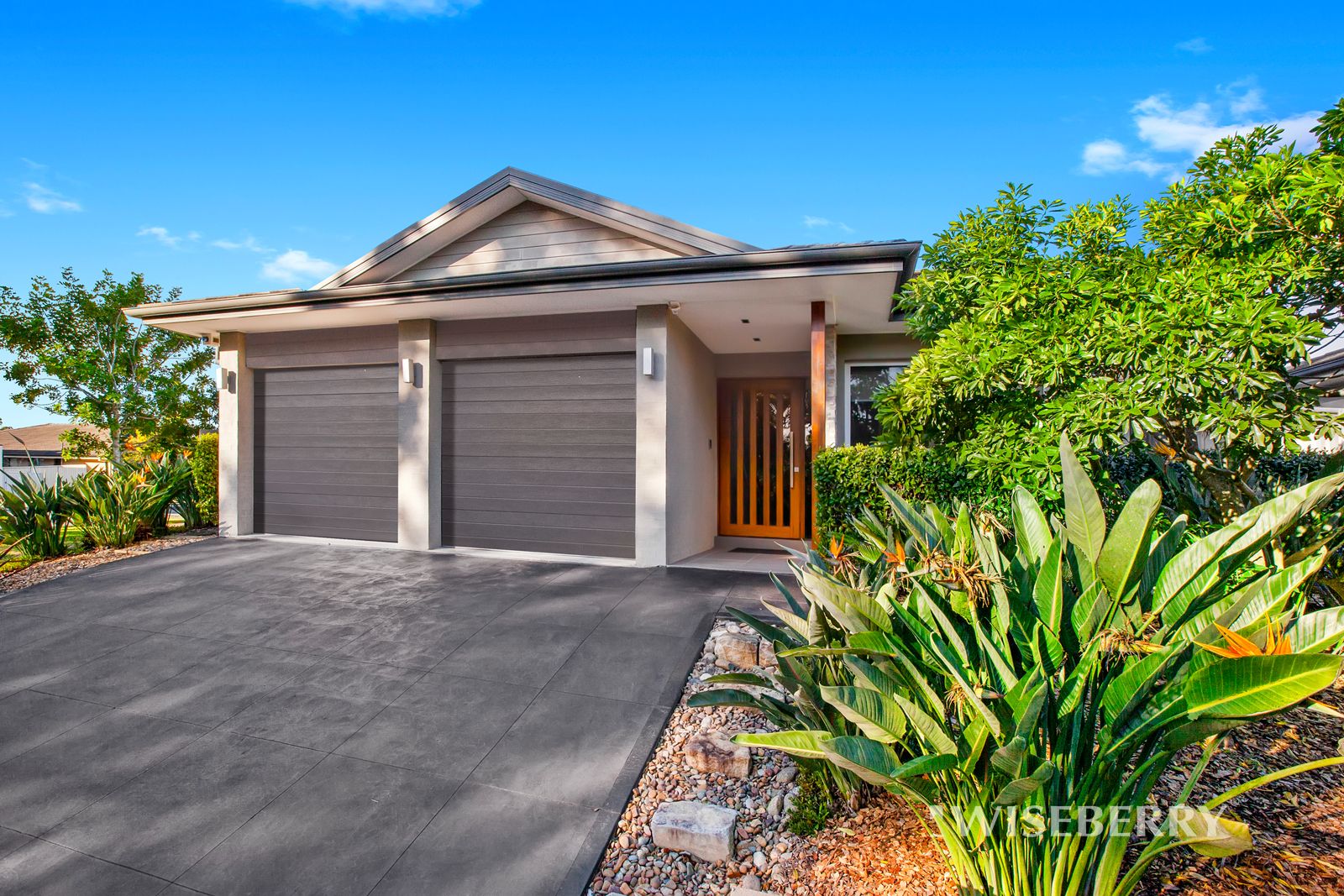 8 Middletree Close, Hamlyn Terrace NSW 2259, Image 1