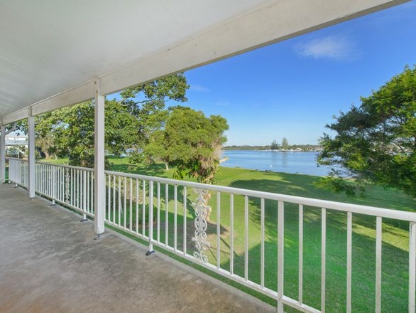 14 Shoreline Drive, North Shore NSW 2444