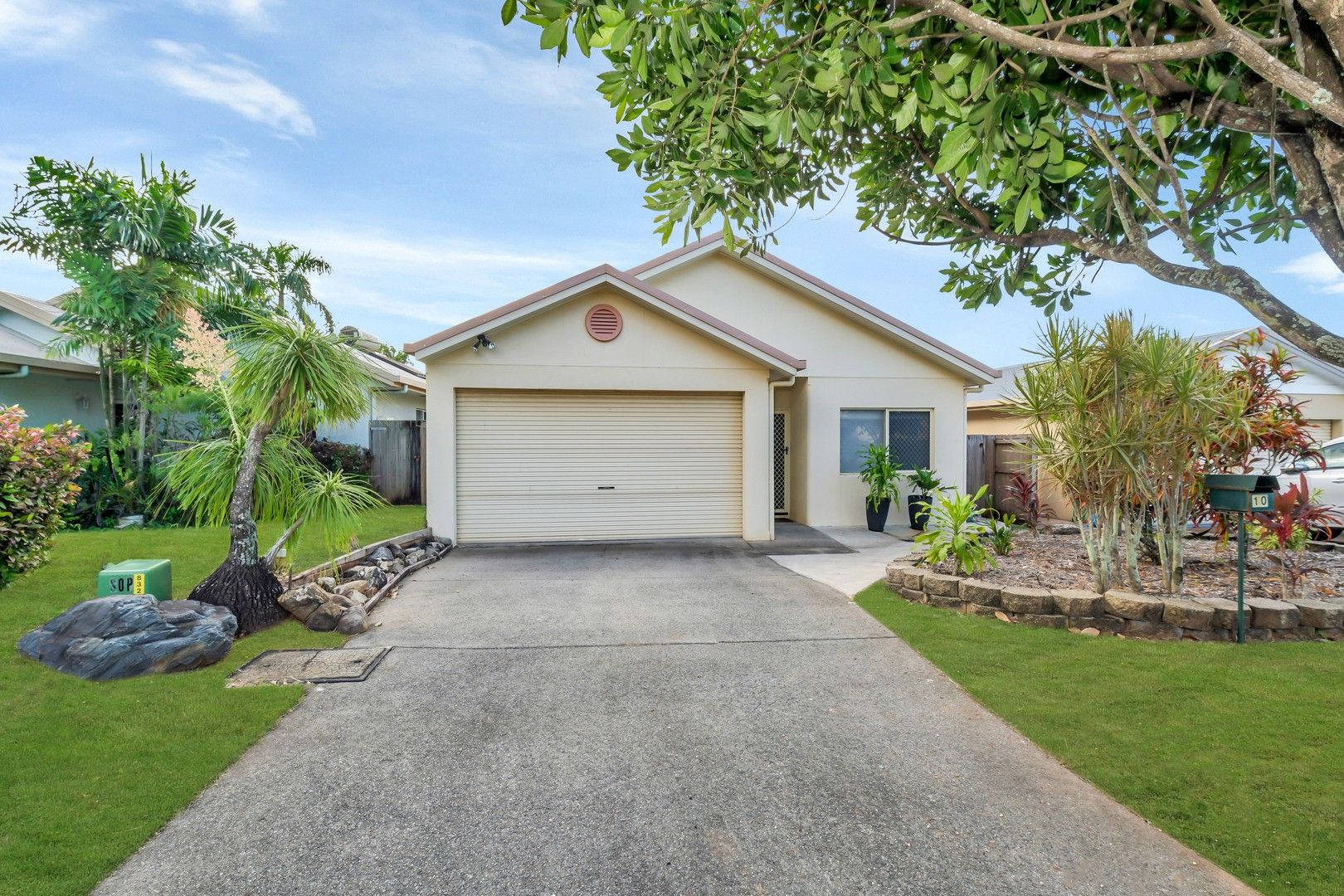 3 bedrooms House in 10 Sophie Close BRINSMEAD QLD, 4870