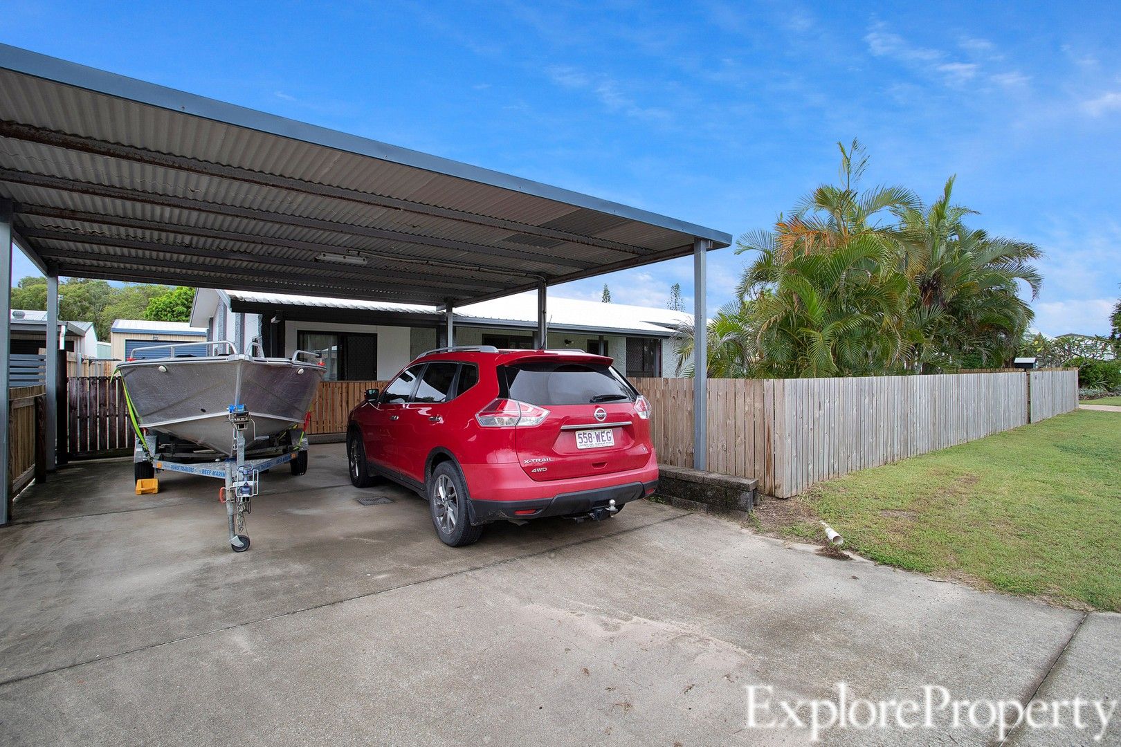 4 bedrooms House in 16 Burwood Close ANDERGROVE QLD, 4740