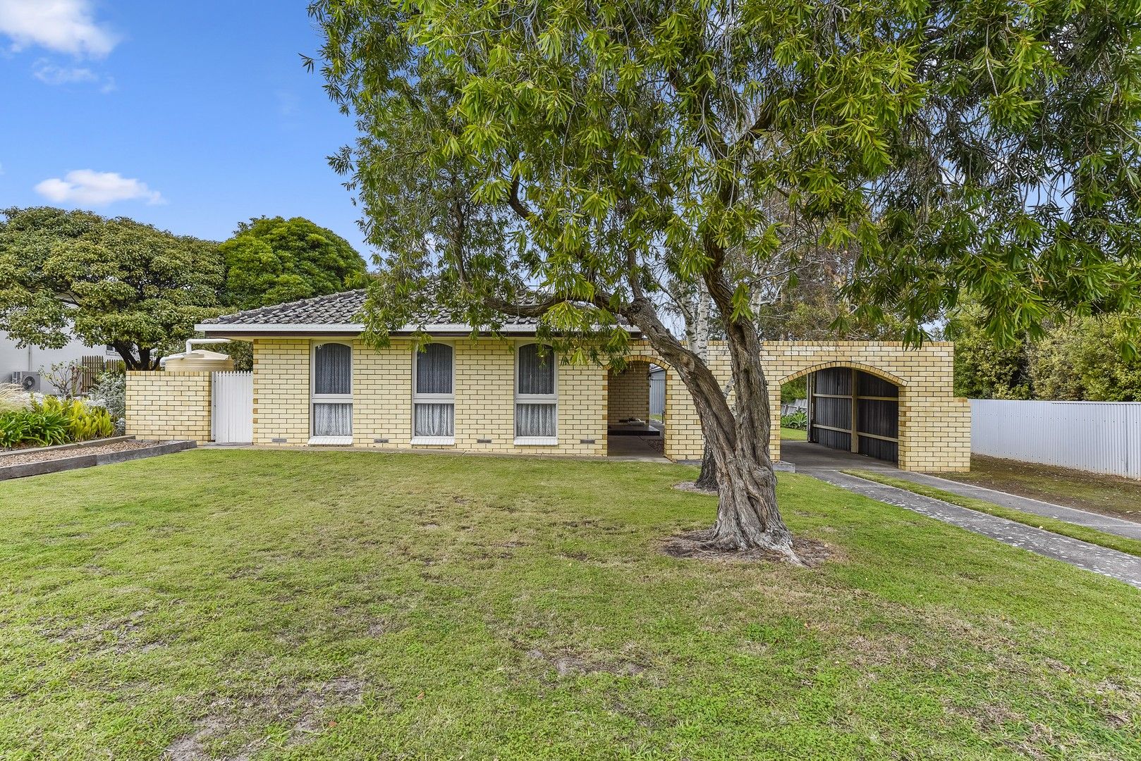 2 Bryant Street, Millicent SA 5280, Image 0