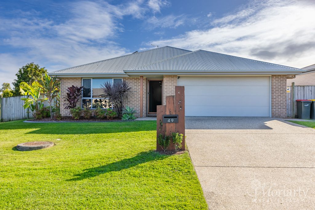 4 bedrooms House in 49 Hodgskin St CABOOLTURE QLD, 4510