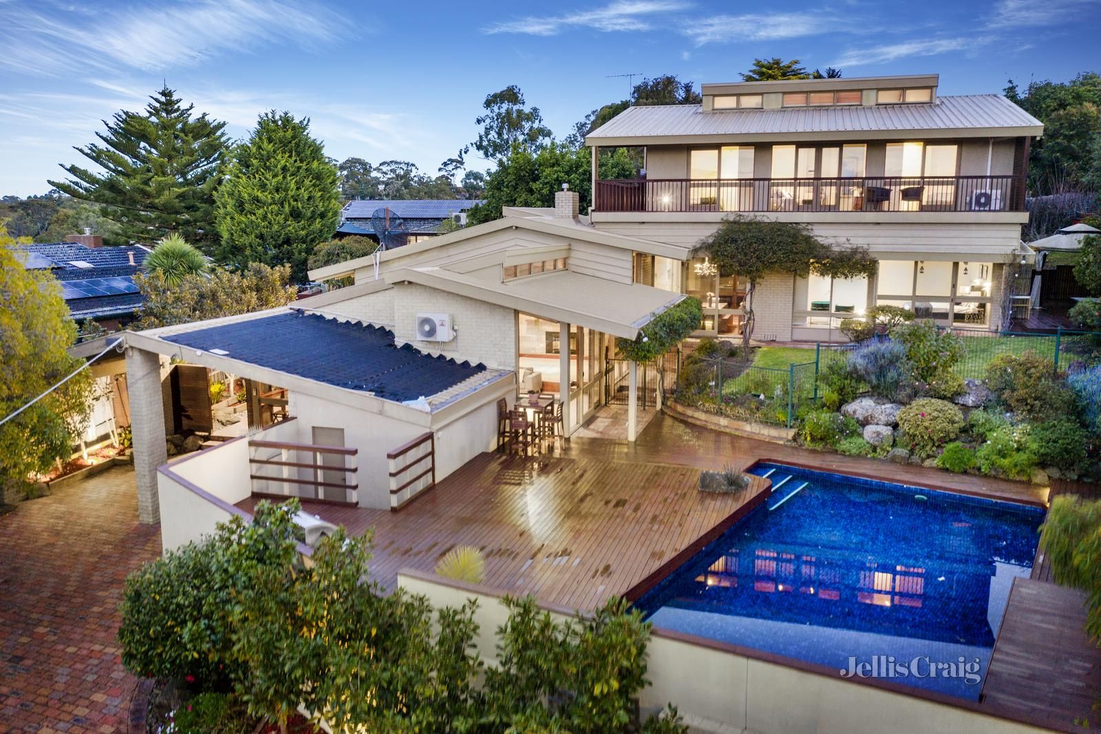 4 bedrooms House in 2 Beacon Court TEMPLESTOWE LOWER VIC, 3107