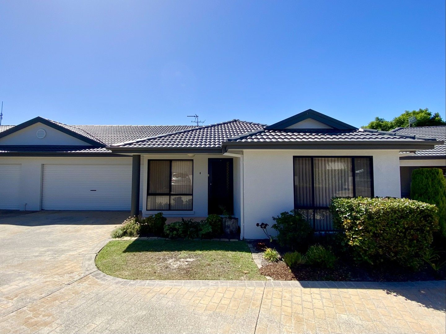 3 bedrooms Duplex in 8/4 Helm Close SALAMANDER BAY NSW, 2317