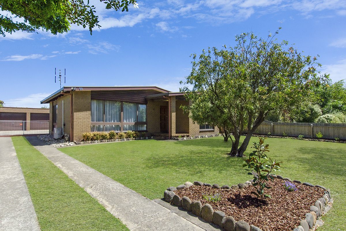 25 Waterford Avenue, Portland VIC 3305