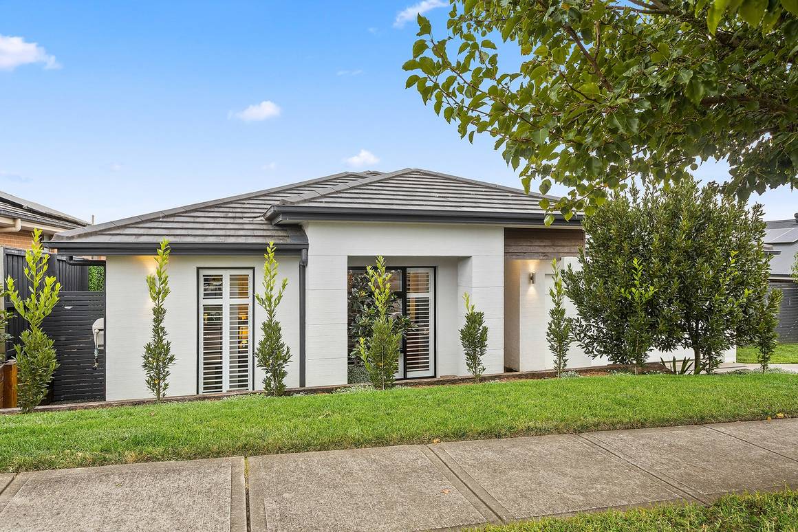 Picture of 32 Baker Street, MOSS VALE NSW 2577