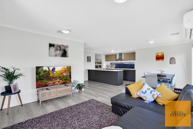 Picture of 4 Murrayfield Place, STRATHTULLOH VIC 3338