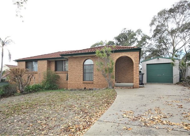 16 Ashton Close, Eagle Vale NSW 2558