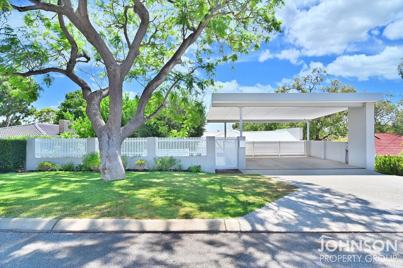 3 bedrooms House in 12 Panton Crescent KARRINYUP WA, 6018