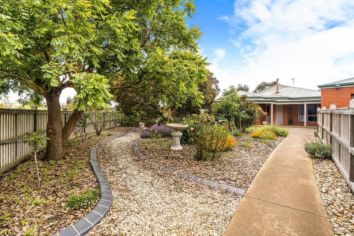 16 Glenbrae Court, Bannockburn VIC 3331, Image 0