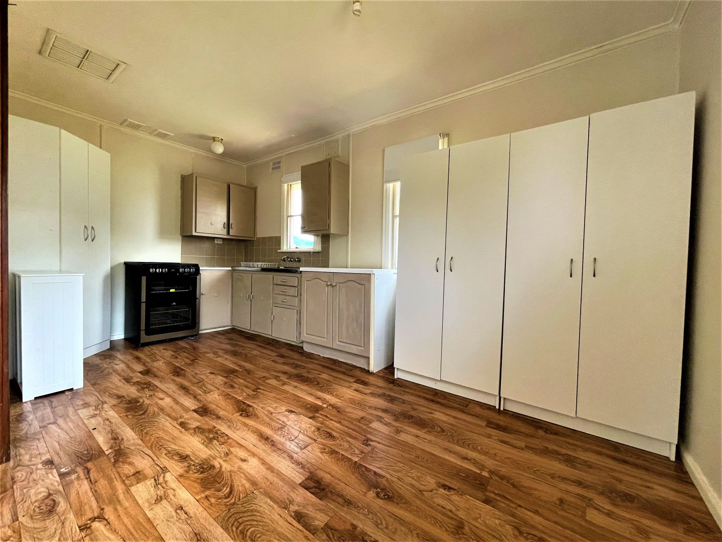 35 Morrison Street, Cobar NSW 2835 House For Rent 280 Domain