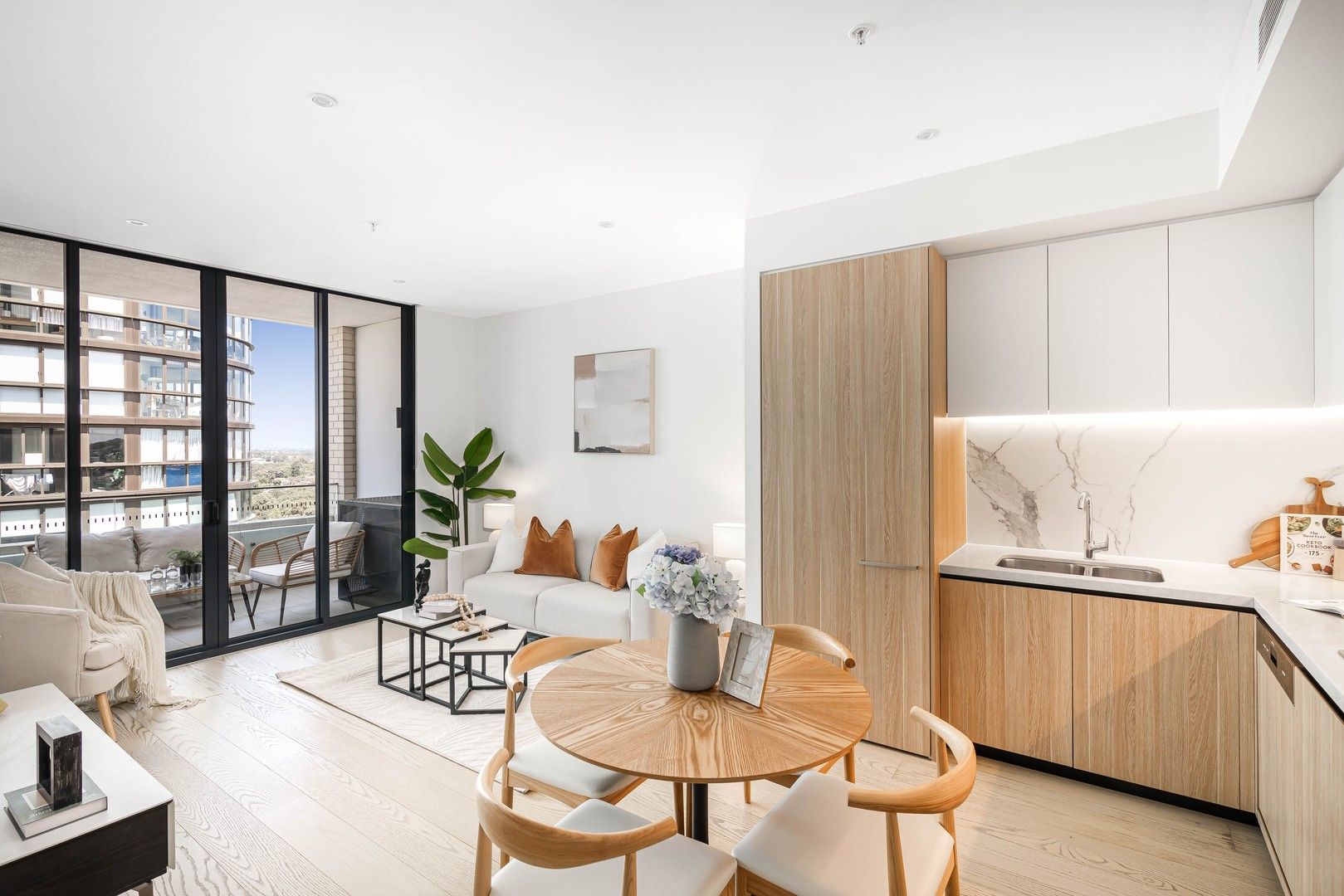 1 bedrooms Apartment / Unit / Flat in 1106/19 Halifax Street MACQUARIE PARK NSW, 2113