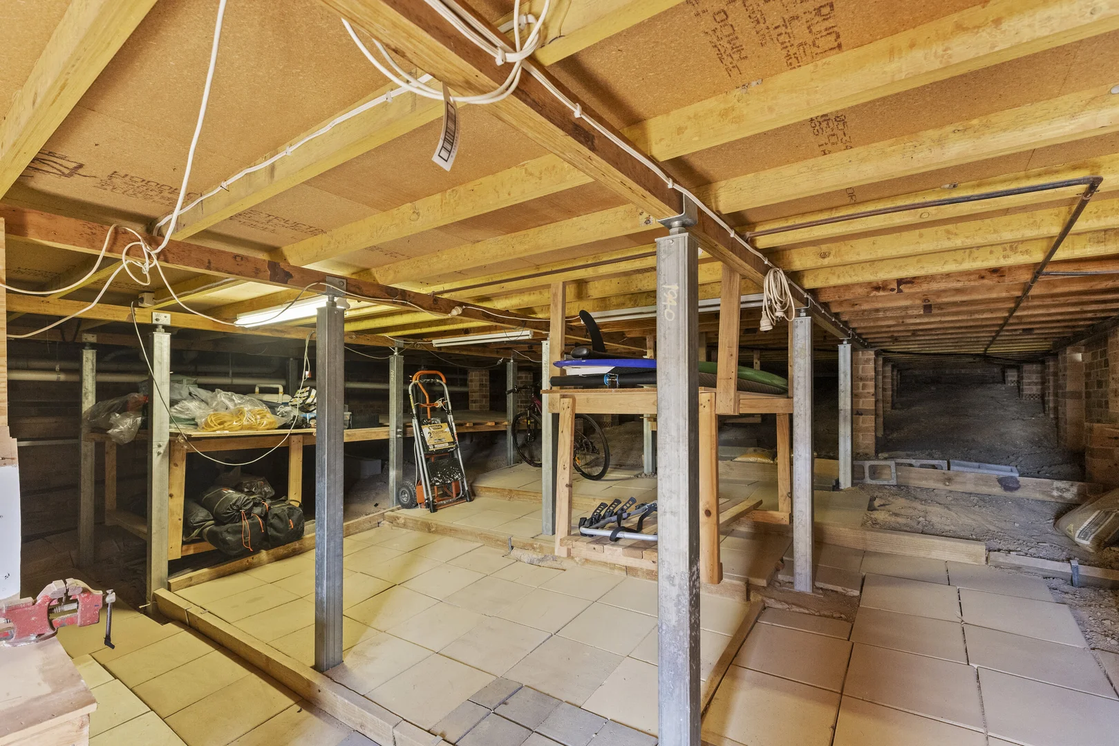 Additional image 12 of 1/18 Jennie Cox Close, Erina NSW 2250