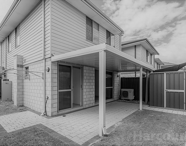 8/14 Wattleglen Avenue, Erskine WA 6210