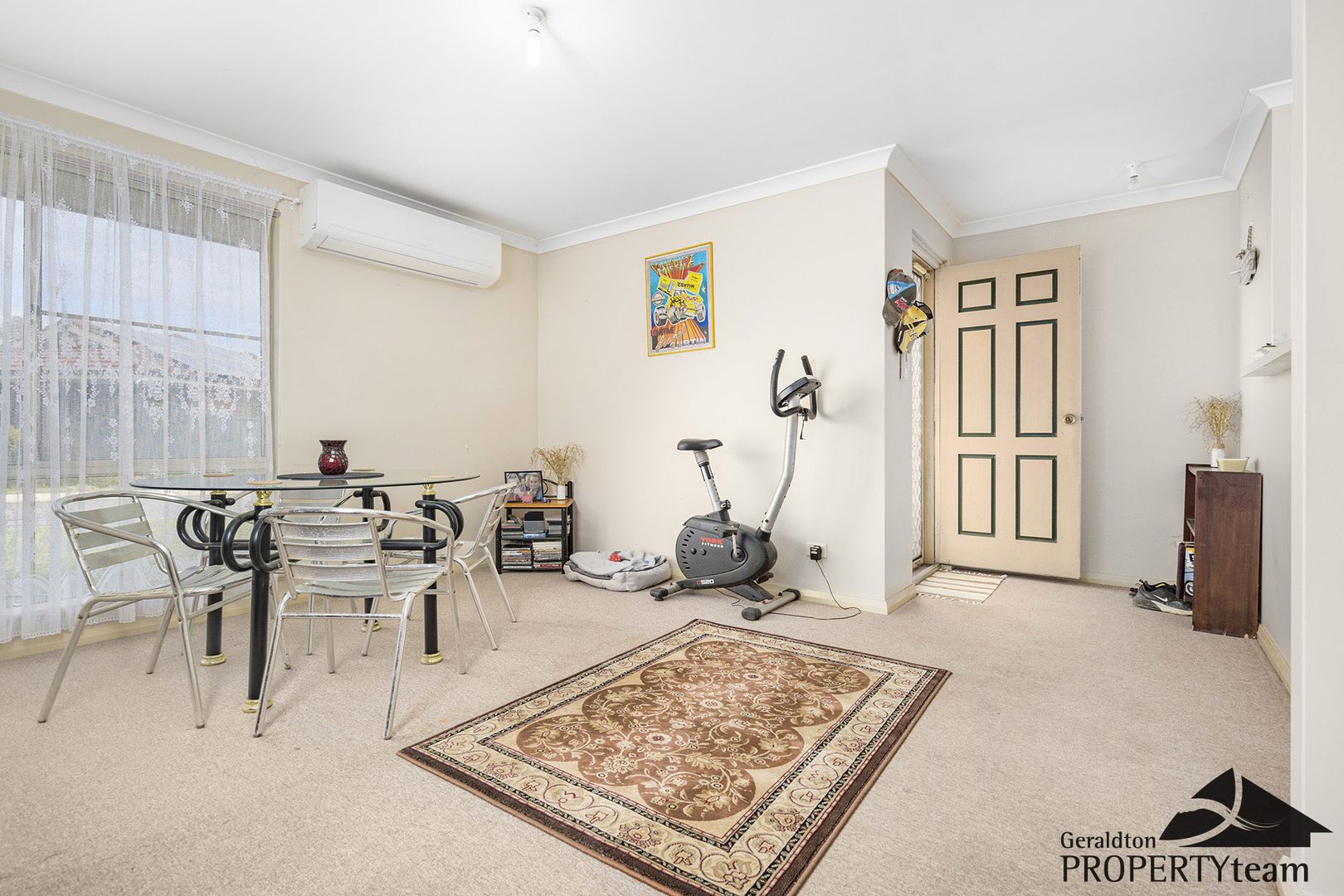 2/1 Levett Road, Walkaway WA 6528, Image 2