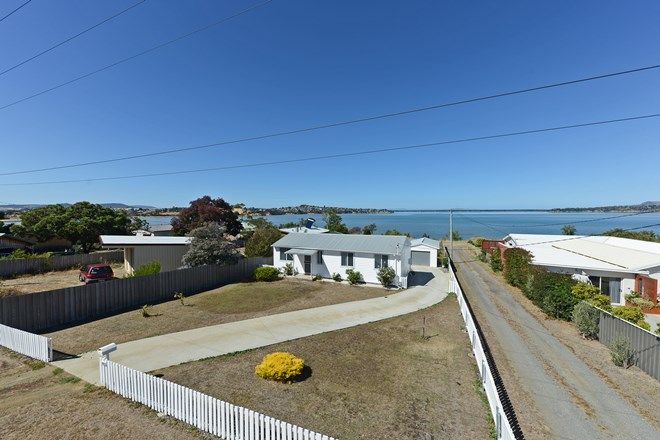 Picture of 395 Shark Point Road, PENNA TAS 7171
