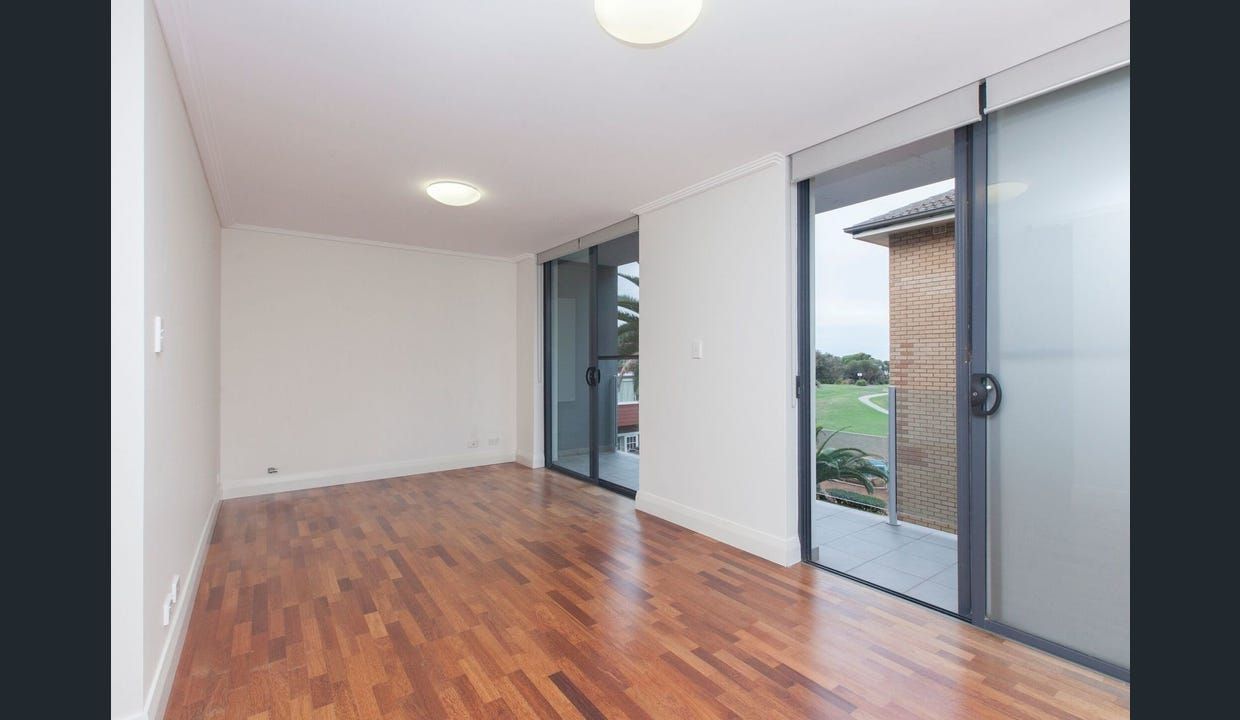 1 bedrooms Apartment / Unit / Flat in 4/22 Clarke Street VAUCLUSE NSW, 2030