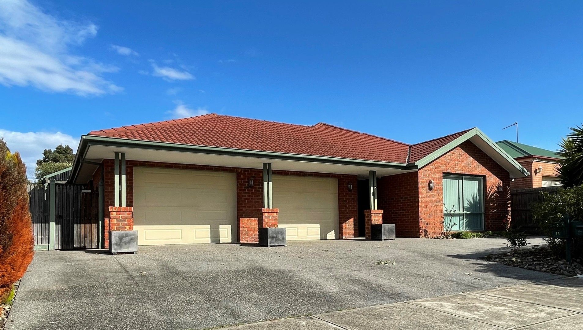 4 bedrooms House in 11 Axa Way SOUTH MORANG VIC, 3752