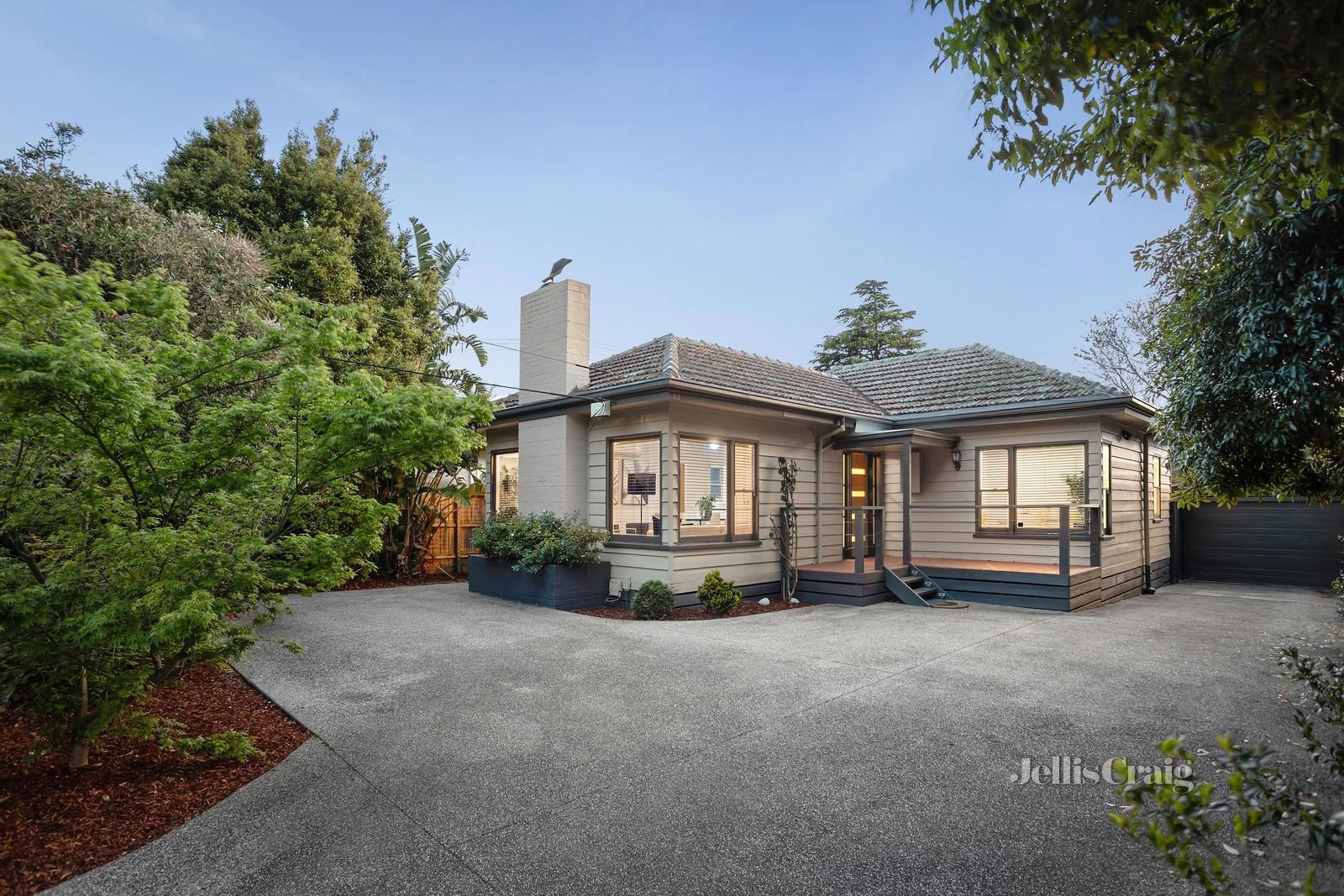 3 bedrooms House in 186 Bedford Road HEATHMONT VIC, 3135
