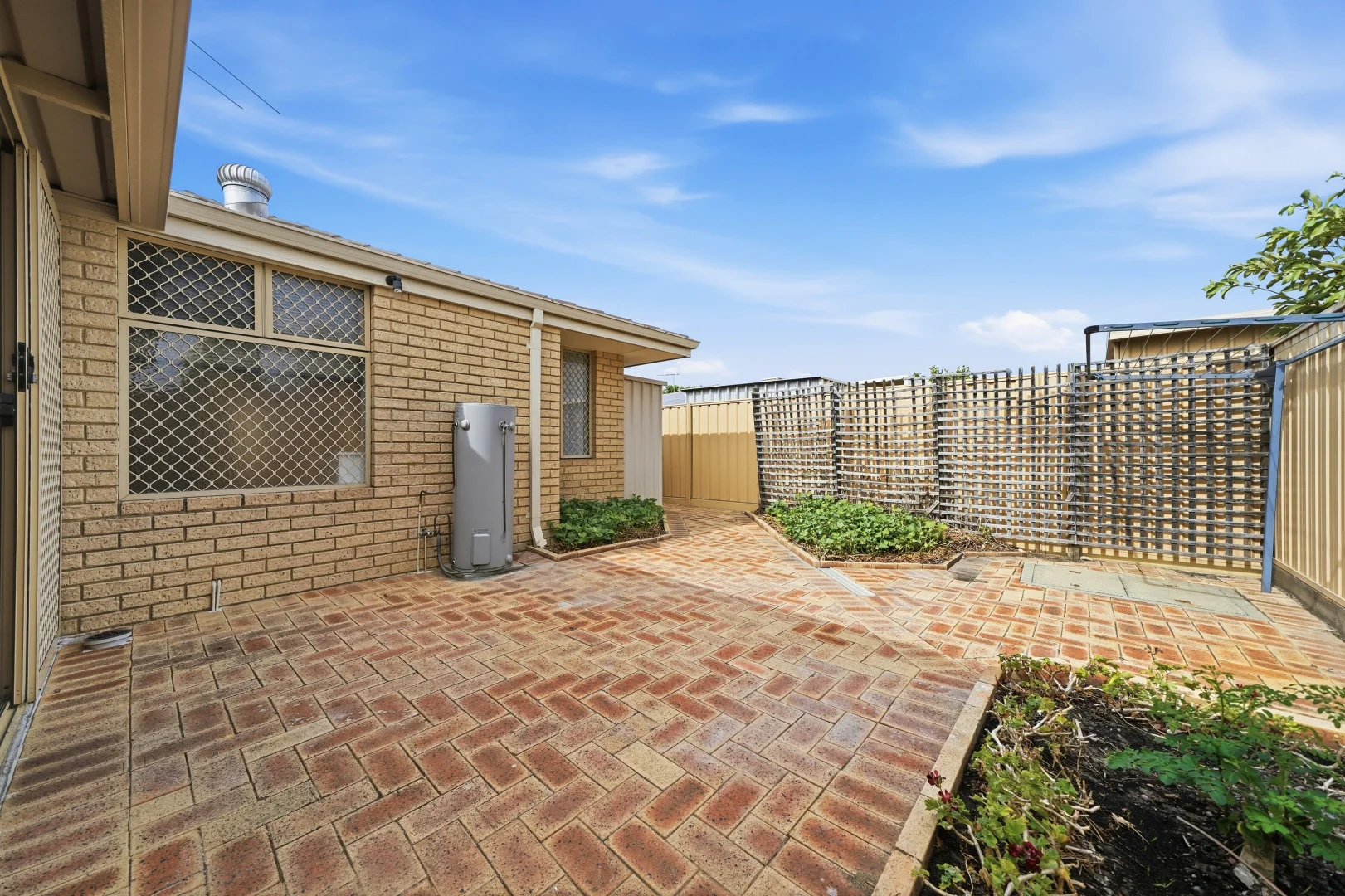 Additional image 23 of 9/12 Farnaby Lane, Beckenham WA 6107