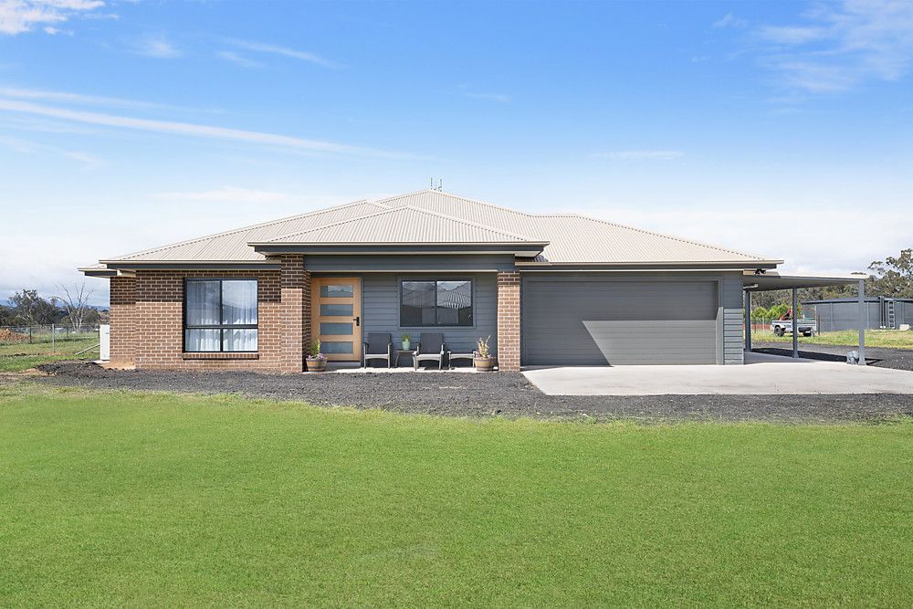 16 Foys Drive, Molong NSW 2866, Image 0