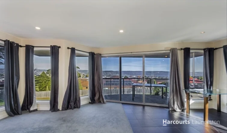 Additional image 3 of 2/15 Rothesay Close, Newnham TAS 7248