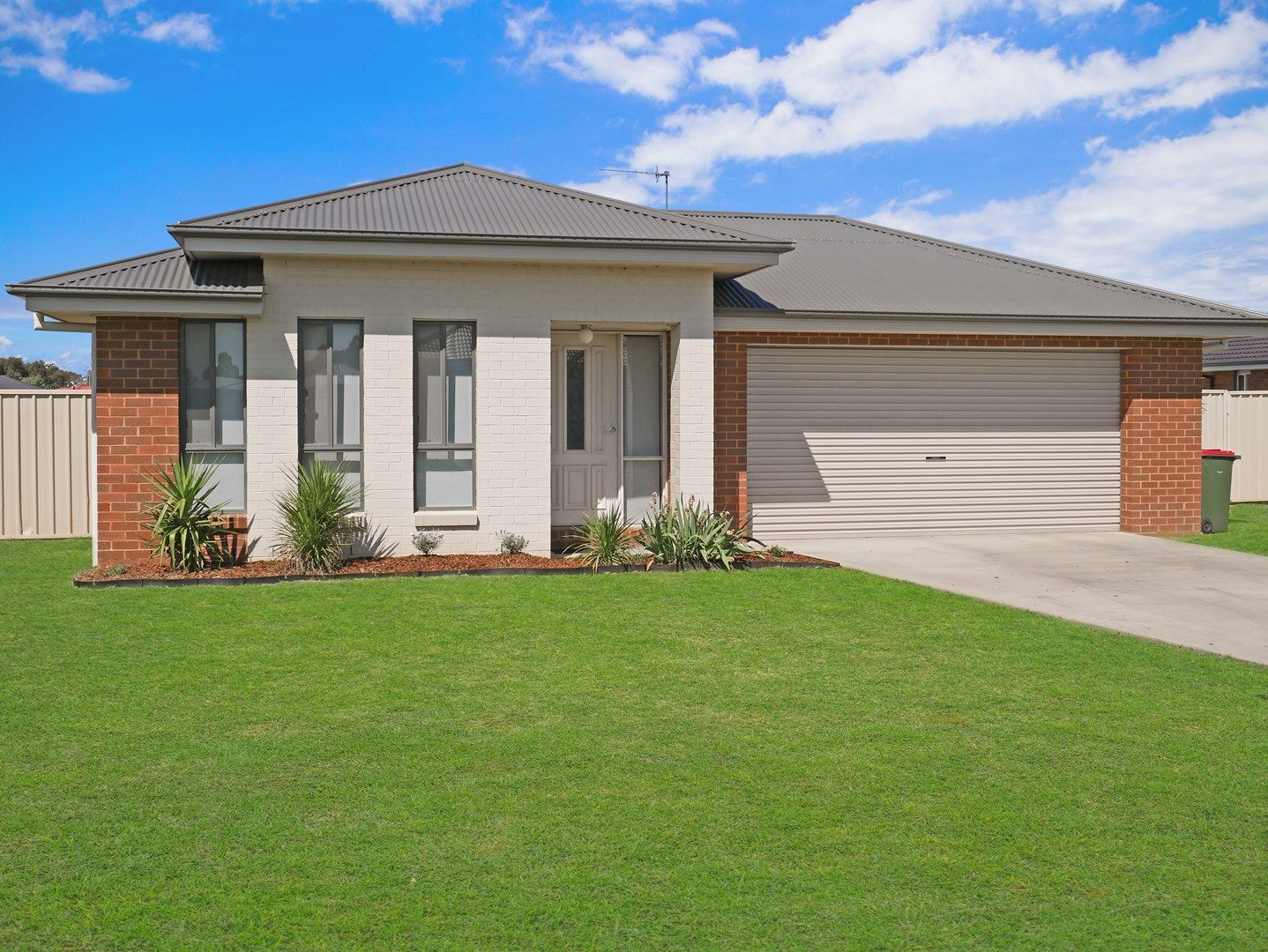 9 Devlin Close, Leeton NSW 2705, Image 0