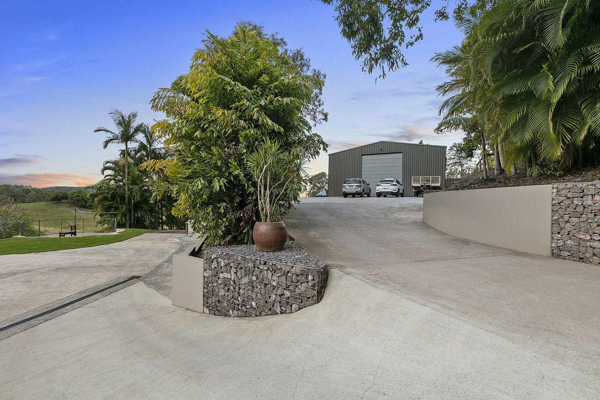 38 Towen View Court, Towen Mountain QLD 4560, Image 2