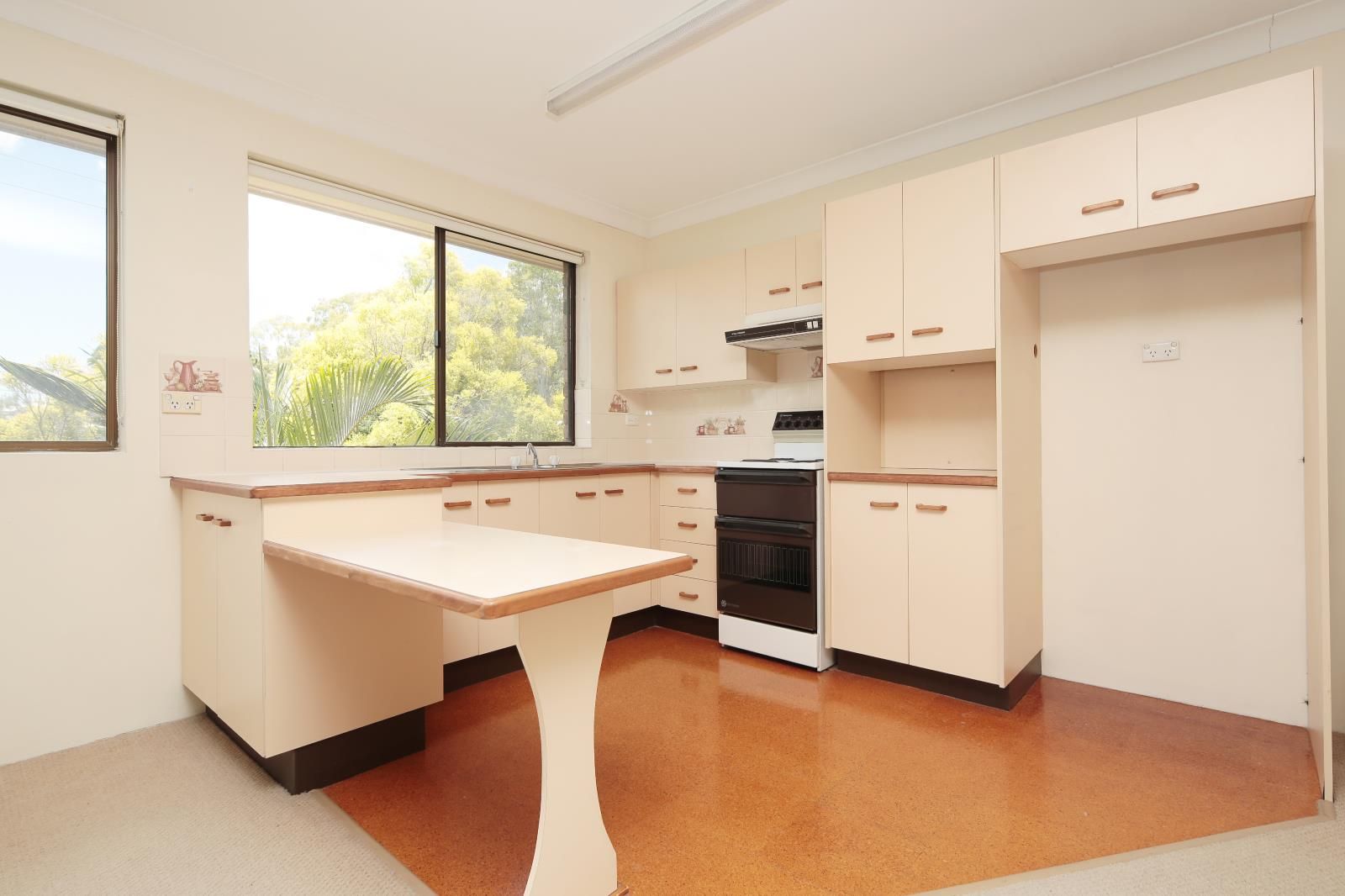 2 bedrooms Apartment / Unit / Flat in 5/71 Rutland Street COORPAROO QLD, 4151