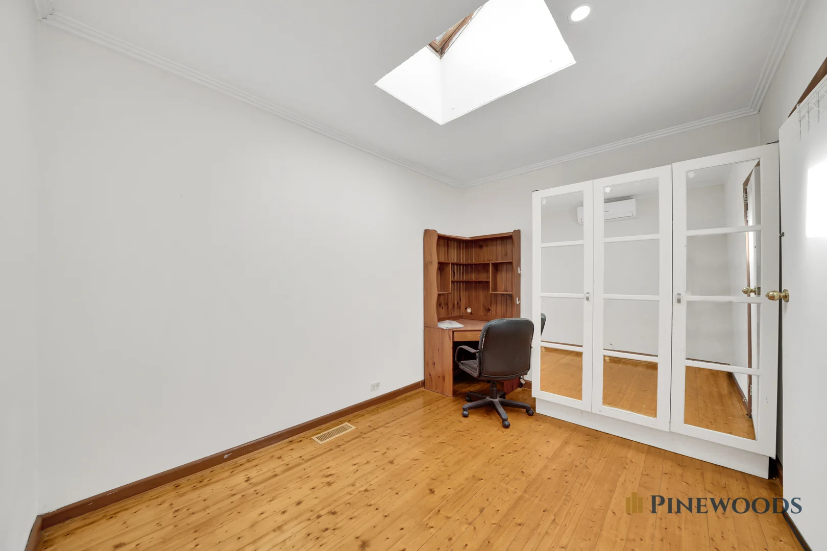 Additional image 7 of 72 Winter Crescent, Reservoir VIC 3073