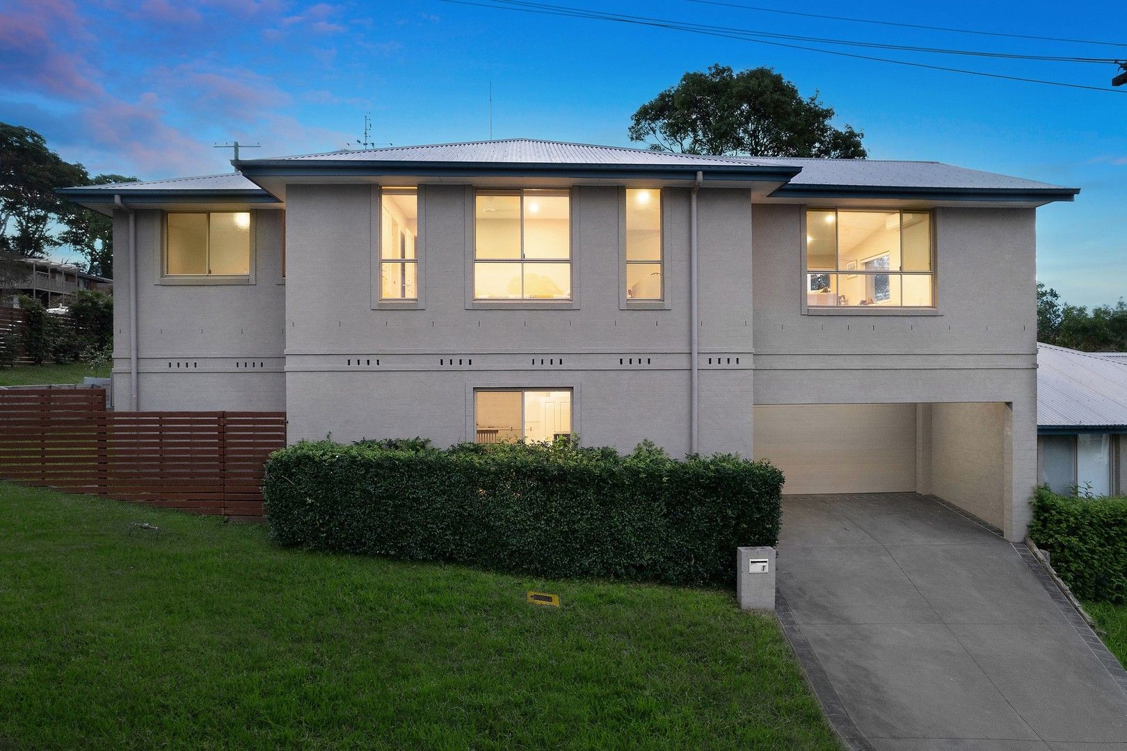 1 Talara Avenue, Bateau Bay NSW 2261, Image 0