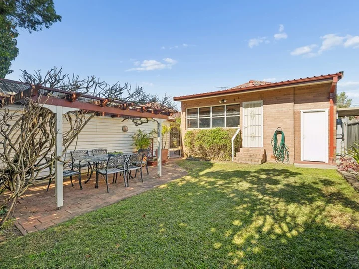 9 The Avenue, Kingsgrove NSW 2208