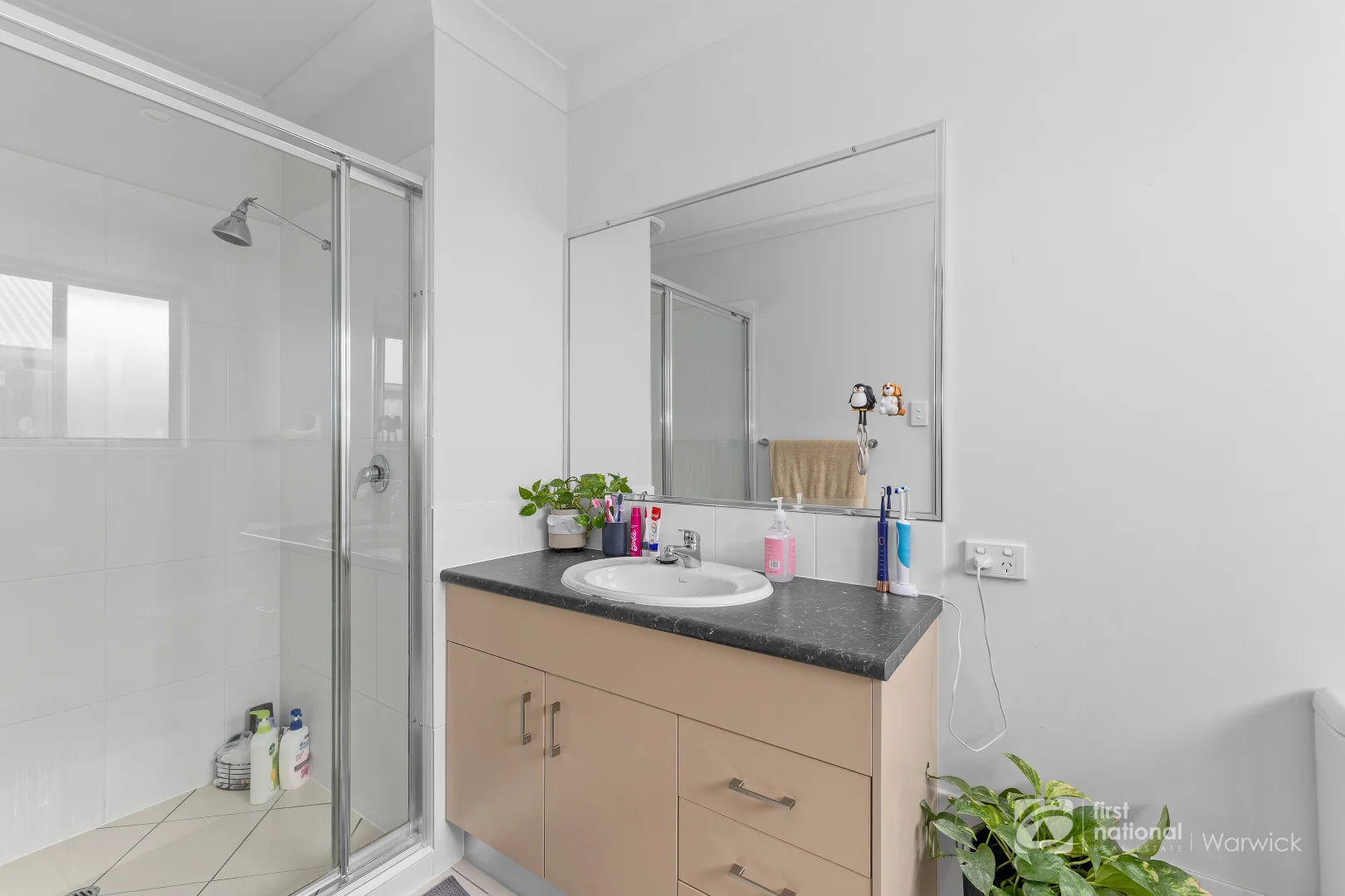 Additional image 7 of Unit 3/208 Wood Street, Warwick QLD 4370