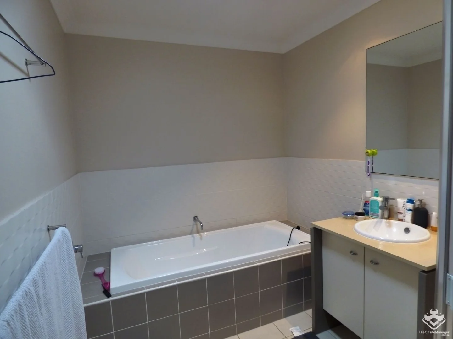 Additional image 6 of ID:21172077/16 Surbiton Court, Carindale QLD 4152